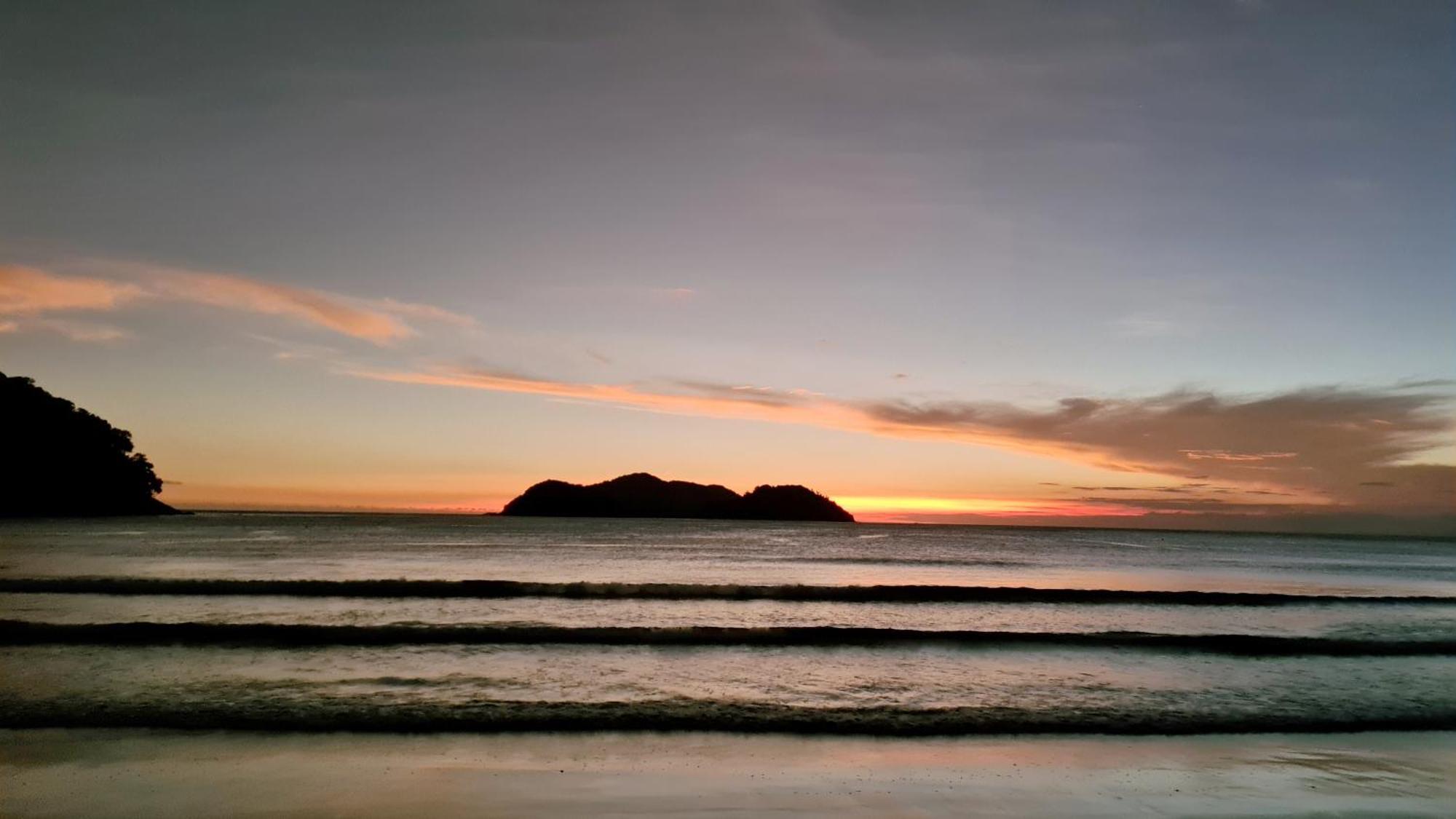 Pousada Parcel das Ilhas Barra do Sahy Exterior foto